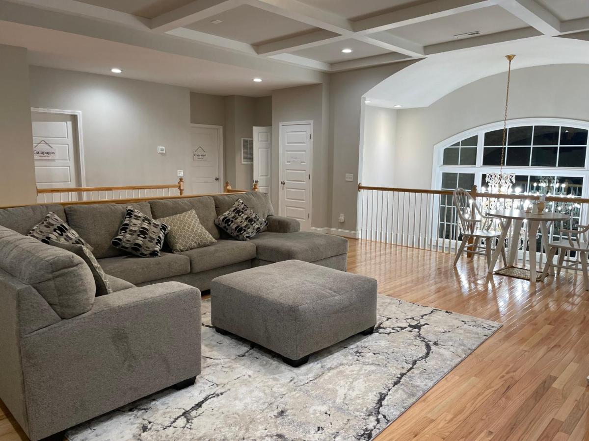 Appartamento La Casa Grande Hosting Whitsett Esterno foto