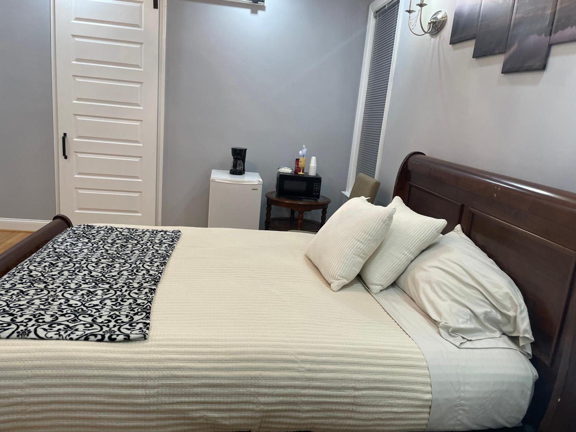 Appartamento La Casa Grande Hosting Whitsett Esterno foto