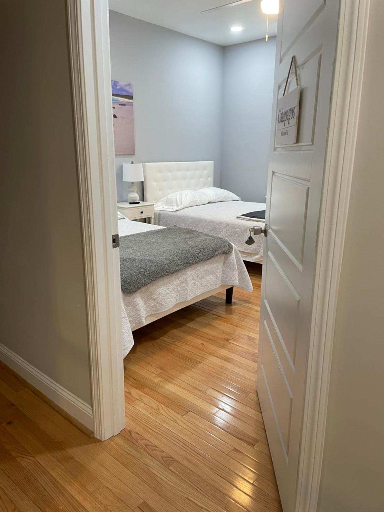 Appartamento La Casa Grande Hosting Whitsett Esterno foto